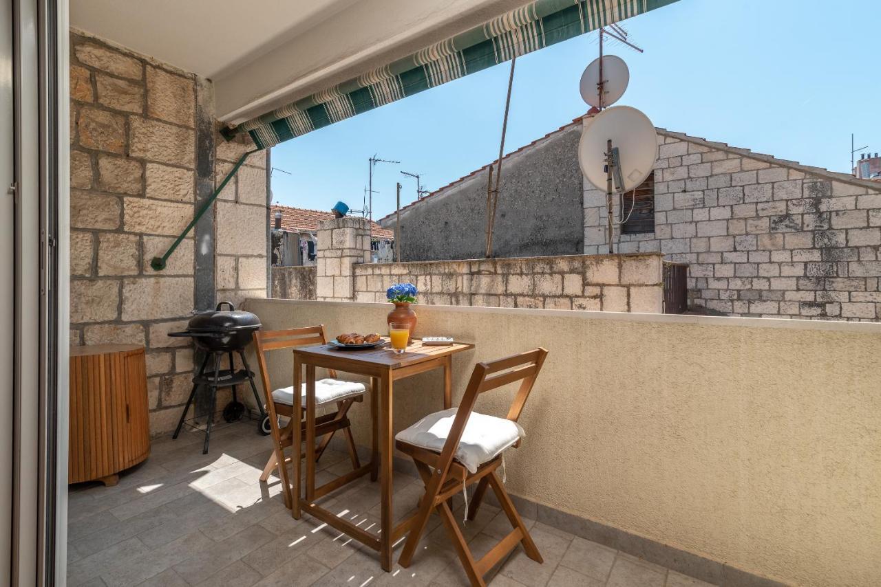 Apartment Bruno Trogir Exterior foto